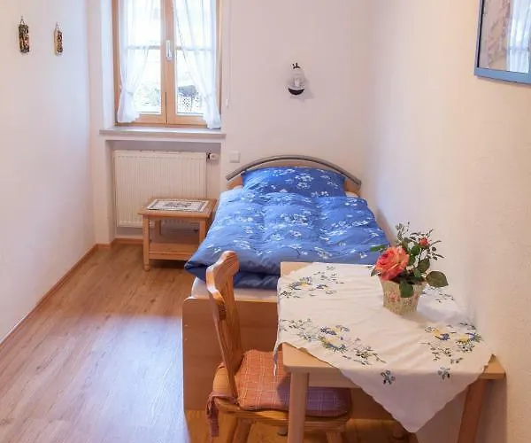 1 Kofler Mittenwald